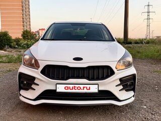 2017 Kia Rio IV, белый, 1300000 рублей, вид 1