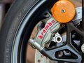 2023 Triumph Street Triple, жёлтый, 985000 рублей - вид 11