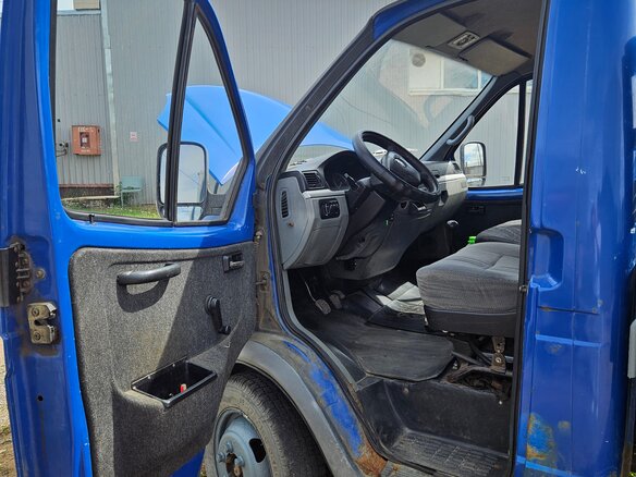 2010 ГАЗ ГАЗель (3302), синий, 770000 рублей - вид 8