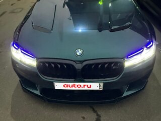 2019 BMW 5 серии 520d xDrive VII (G30/G31/G38), белый, 4300000 рублей, вид 5
