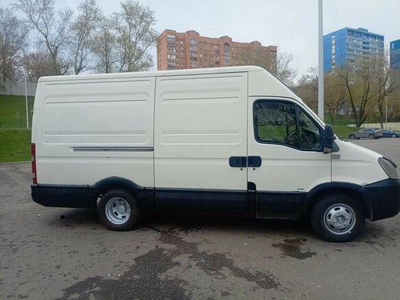 2007 Iveco Daily, белый, 1100000 рублей - вид 5