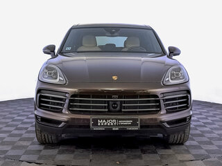2021 Porsche Cayenne III, коричневый, 7100000 рублей, вид 2