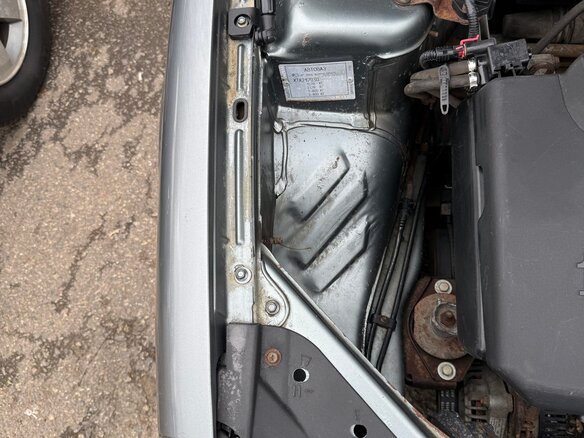 2011 Lada (ВАЗ) Priora I, серый, 325000 рублей - вид 11