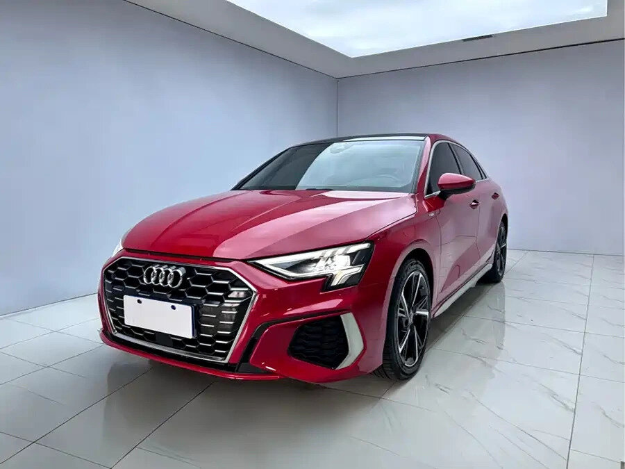 Открыть фотографии: Audi A3 IV (8Y)