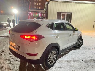 2018 Hyundai Tucson III, белый, 1700000 рублей, вид 3