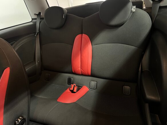 2008 Mini Hatch Cooper S II (R56), красный, 2100000 рублей - вид 6