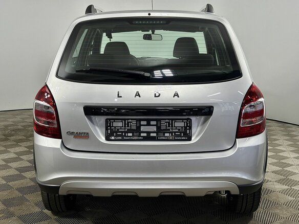 2026 Lada (ВАЗ) Granta Cross I Рестайлинг, серебристый - вид 3