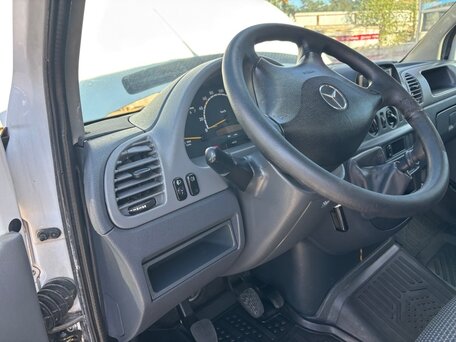2017 Mercedes-Benz Sprinter Classic, белый, 1025000 рублей, вид 4