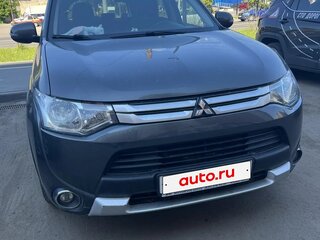 2014 Mitsubishi Outlander III Рестайлинг, серый, 1950000 рублей, вид 2