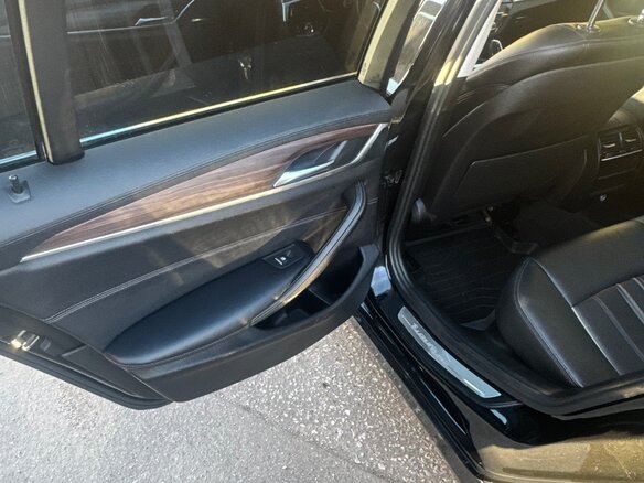 2017 BMW 5 серии 520d xDrive VII (G30/G31/G38), чёрный - вид 12