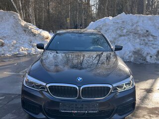 2020 BMW 5 серии 520d xDrive VII (G30/G31/G38), серый, 4430000 рублей, вид 4