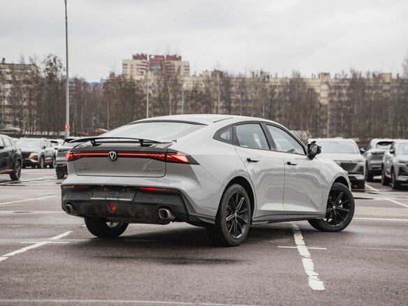 2024 Changan UNI-V I, серый, 3544101 рублей - вид 5