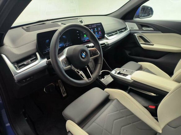2025 BMW X2 xDrive25i II (U10), синий, 6960000 рублей - вид 15
