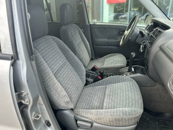 2002 Suzuki Grand Vitara I Рестайлинг, серебристый, 459000 рублей - вид 9