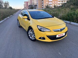 2012 Opel Astra GTC J Рестайлинг, жёлтый, 790000 рублей, вид 2