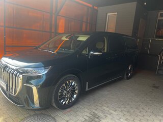 2024 Voyah Dream I, зелёный, 7200000 рублей, вид 3
