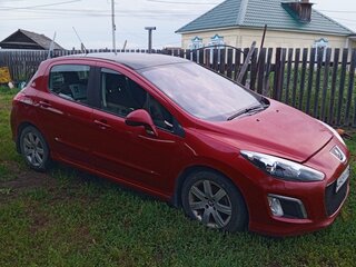 2011 Peugeot 308 I Рестайлинг, красный, 470000 рублей, вид 1