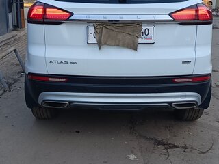 2023 Geely Atlas Pro, белый, 1600000 рублей, вид 2