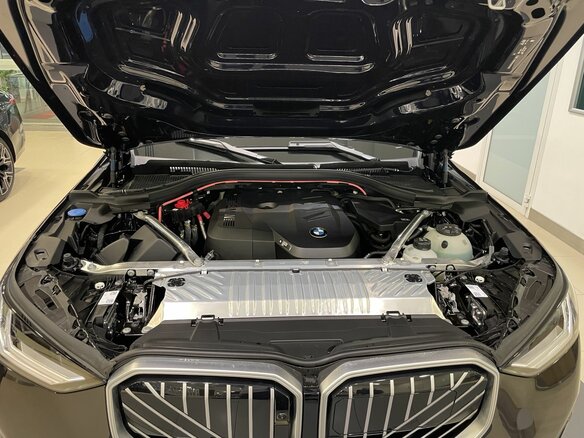 2025 BMW X3 30L xDrive IV (G45/G48), чёрный - вид 20