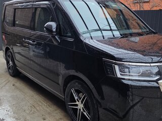 2022 Honda Stepwgn VI, чёрный, 3600000 рублей, вид 1