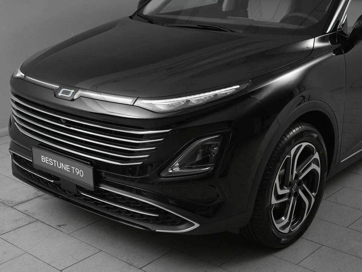 Открыть фотографии: FAW Bestune T90
