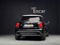 2022 Mini Hatch Cooper III (F55/F56) Рестайлинг 2, чёрный, 1740000 рублей - вид 2