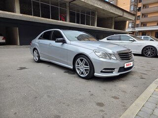 2011 Mercedes-Benz E-Класс 350 IV (W212, S212, C207), серебристый, 1350000 рублей, вид 4