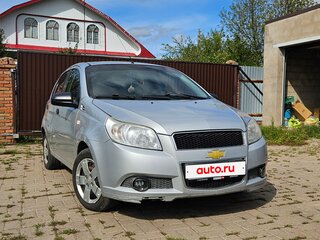 2010 Chevrolet Aveo I Рестайлинг, серебристый, 399999 рублей, вид 2