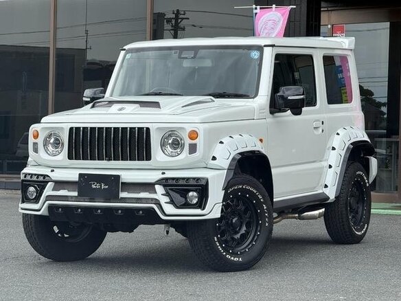 2022 Suzuki Jimny Sierra IV, белый, 1880000 рублей