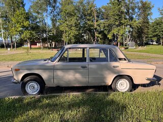 1979 Lada (ВАЗ) 2103, бежевый, 99000 рублей, вид 4