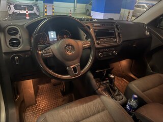2011 Volkswagen Tiguan I Рестайлинг, серебристый, 830000 рублей, вид 5