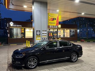 2017 Volkswagen Passat B8, чёрный, 1820000 рублей, вид 1