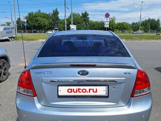 2007 Kia Cerato I Рестайлинг, серебристый, 530000 рублей, вид 4