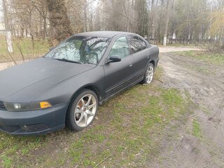 2002 Mitsubishi Galant VIII Рестайлинг, чёрный, 350000 рублей, вид 1