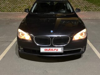 2009 BMW 7 серии Long 730Ld V (F01/F02/F04), серый, 1950000 рублей, вид 2