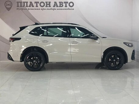 2026 Volkswagen Tiguan L Pro III (China Market), бежевый, 4870000 рублей, вид 4