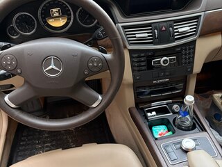 2011 Mercedes-Benz E-Класс 350 IV (W212, S212, C207), белый, 1850000 рублей, вид 5