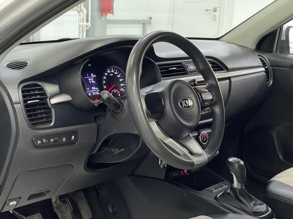 2018 Kia Rio IV, серебристый - вид 7