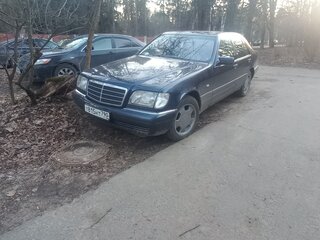 1997 Mercedes-Benz S-Класс 300 III (W140) Рестайлинг, синий, 1400000 рублей, вид 2