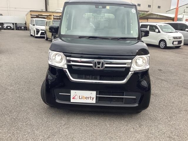 Открыть фотографии: Honda N-BOX II Рестайлинг