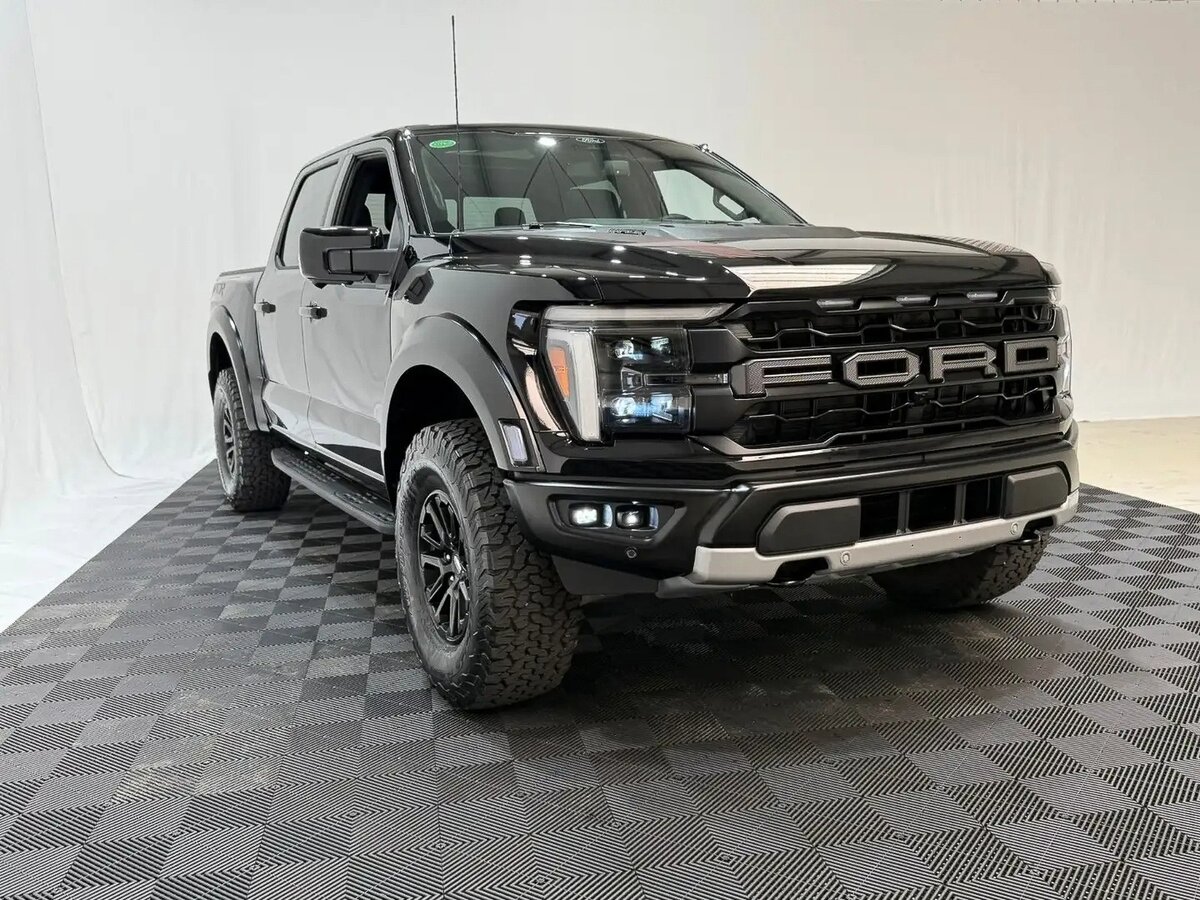 Открыть фотографии: Ford F-150 XIV Рестайлинг