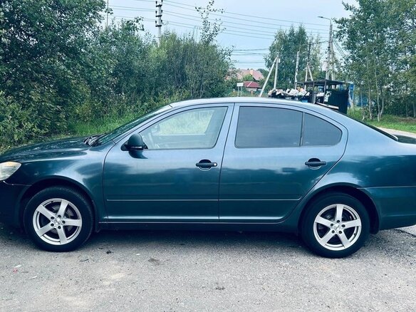 2010 Skoda Octavia II (A5) Рестайлинг, серый - вид 7