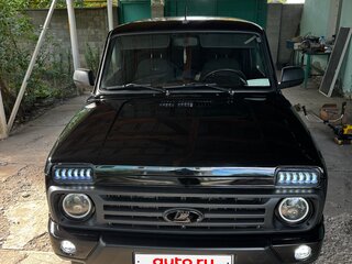 2020 Lada (ВАЗ) 2121 (4x4) Urban I Рестайлинг (2020), чёрный, 710000 рублей, вид 4