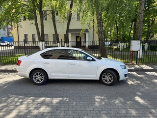 2014 Skoda Octavia III (A7), белый, 970000 рублей, вид 3