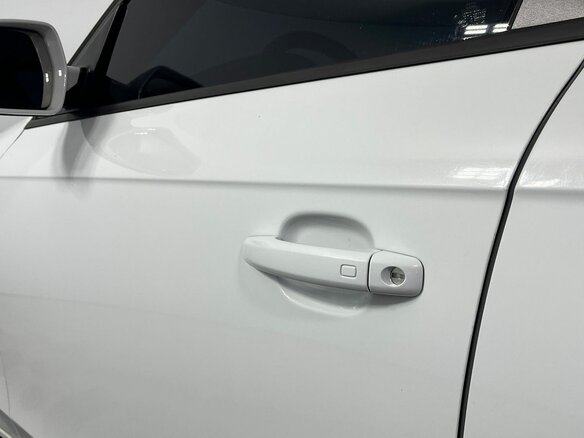 2014 Audi A4 IV (B8) Рестайлинг, белый - вид 10