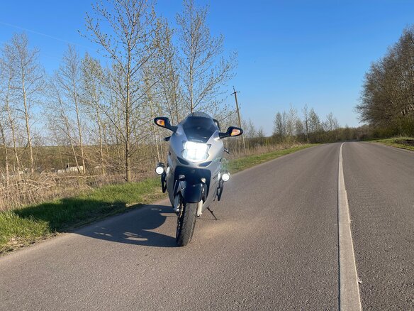 2002 Honda CBR 1100 XX, серебристый, 600000 рублей - вид 6