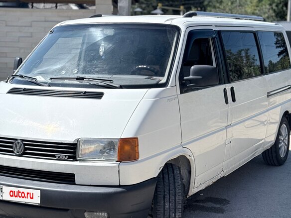 2001 Volkswagen Transporter T4, белый, 1000000 рублей