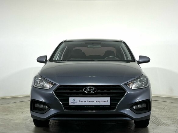 2017 Hyundai Solaris II, серый, 1109000 рублей - вид 5