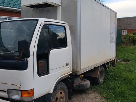1994 Nissan Atlas, белый, 480000 рублей, вид 3