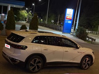 2022 Volkswagen ID.6 Crozz, белый, 4000000 рублей, вид 2